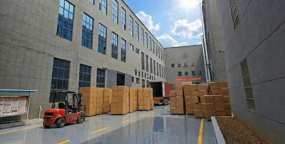 Tide Sports Factory Production Line